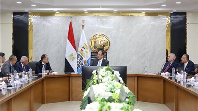 وزير قطاع الأعمال: نهتم بالنهوض بصناعة الإطارات لتعزيز قدرات القطاع وتوسيع قاعدة الإنتاج المحلي 