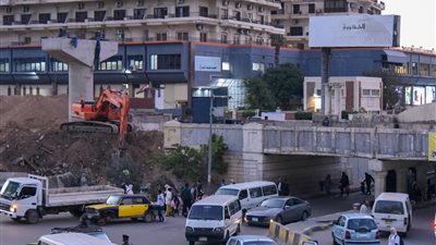 محافظة الإسكندرية: بدء تمهيد المسارات البديلة لكوبري المندرة تمهيدًا لتطوير الميدان