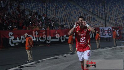أهداف مباراة الأهلي وفاركو.. إمام عاشور يسجل سداسية الأحمر في ليلة التتويج بالدوري