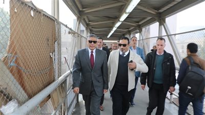 محافظ الجيزة: تشغيل المصاعد الكهربائية لكوبري المشاة بين شارعي المطار والسودان للتسهيل على المواطنين 