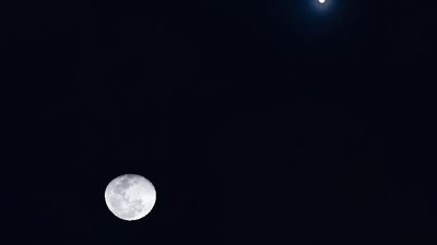 لمعانة 50%.. ظاهرة فلكية تحدث اليوم للقمر وتُري في سماء مصر