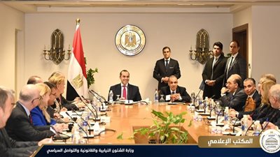  وزير الشئون النيابية: توصيات الحوار الوطني تعتمد على التوافق بعيدًا عن آلية التصويت بالأغلبية والأقلية