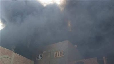 اندلاع حريق بمصنع بلاستيك في قرية المرازيق بالبدرشين