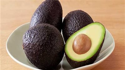 أبرزها الأفوكادو.. أطعمة تعزز صحة الجسم وتقوي المناعة