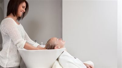 ما هي متلازمة السكتة الدماغية في صالونات التجميل؟.. تعرف على المخاطر الصحية