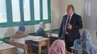 مدير تعليم الفيوم: استبعاد رئيس لجنة ومراقب أول ومعلمة بلجنة في إحدى المدارس الإعدادية بإطسا