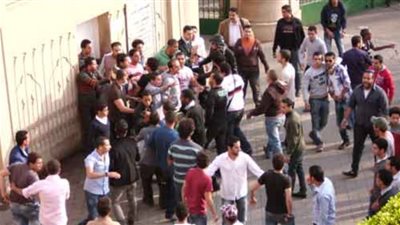 خناقة عمال في المصنع.. التحريات حول واقعة وفاة شخص وإصابة آخر خلال مشاجرة بالسلام 