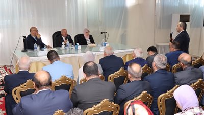 كامل الوزير: منع تسقيع الأراضي الصناعية أو غلق منشأة إلا بقرار من رئيس الوزراء