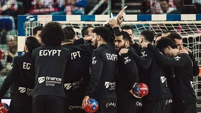 مدرب منتخب اليد يشيد بالروح الحماسية للاعبين قبل مواجهة أيسلندا بالمونديال