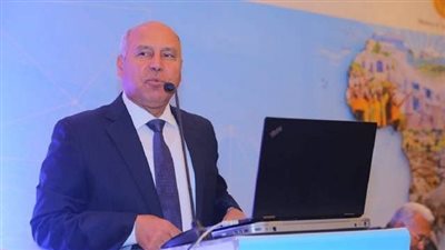 مشروعات ومحطات.. وزير النقل والسفيرة الأمريكية يعلنان تدشين استثمارات جديدة من ميناء الإسكندرية