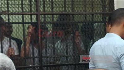 تجديد حبس رئيس جهاز مدينة أسوان الجديدة و2 آخرين 15 يومًا لاتهامهم بتلقي رشوة للتغاضي عن مخالفات