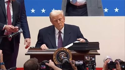 ضربة لمسئولي الفيدرالي.. ترامب يعلن استعداده للضغط على الاحتياطي لخفض أسعار الفائدة