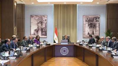 رئيس الوزراء يستعرض تكليف كيان مختص لإدارة وتشغيل القاهرة الخديوية والاستغلال الأمثل لها بعد إعادة إحيائها