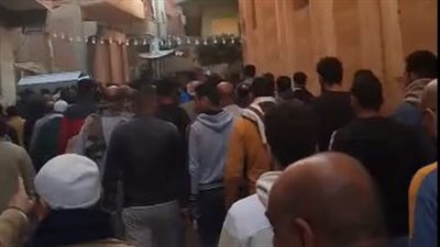 لحقت بوالديها بعد 10 أيام.. تشييع جثمان الزوجة ضحية طعن زوجها بالدقهلية | بث مباشر