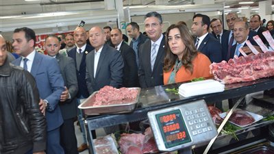 منها ياميش رمضان.. محافظ القاهرة: 50% تخفيضات على السلع في بازار القاهرة الثالث بمدينة نصر