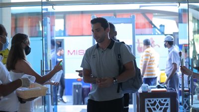 بعثة منتخب مصر لكرة اليد تصل الغردقة وسط استقبال حافل