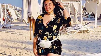 هدير الهادي;دكتور مصري في السعودية كان بيحولي دولارت