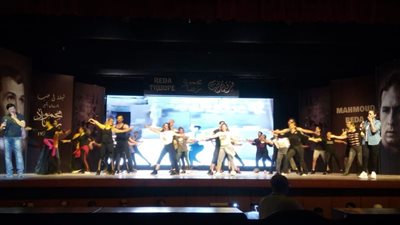 اليوم.. بدء عروض برنامج “ليلة في حب محمود رضا” على مسرح البالون