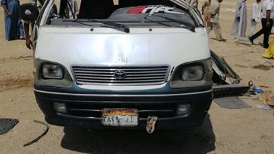 مصرع وإصابة 5 أشخاص بينهم طفلين إثر انقلاب سيارة ملاكي بالصحراوى الشرقي