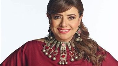 نشوى مصطفى لـ”إيهاب فهمي”: “أنت بركة واللي بيسلم عليك ربنا بيراضيه”