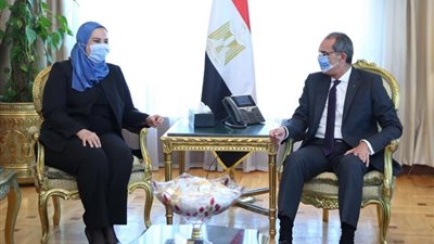 وزير الاتصالات: تزويد 150 دار رعاية تابعة للتضامن بصالات الحواسب الآلية وتطبيقات تكنولوجية حديثة