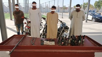 القبض على 4 أشخاص بحوزتهم زجاجات مولوتوف بالأقصر لإثارة الشغب