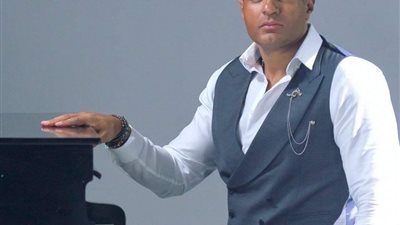 محمد نور ينتهي من تصوير “مواعيد العمر” ويهديها للشعب السعودي