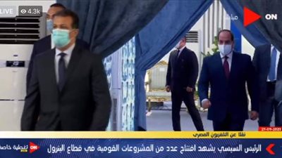 البناء العشوائي.. السيسي: “إحنا كان عندنا عيب في النظام القديم وأنا بقول كلام مهذب”