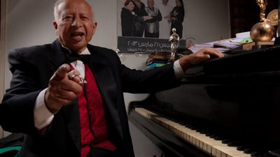 هاني شنودة يعلق على تعرضه لوعكة صحية: “نمت 22 ساعة متواصلة”