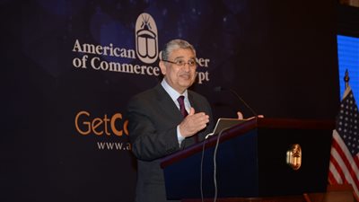 وزير الكهرباء يوافق على صرف علاوة دورية 12% لكافة العاملين بالقطاع