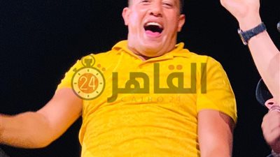 حمو بيكا وسعد الصغير يحييان احتفالات ذكرى أكتوبر أمام المنصة (صور وفيديو)