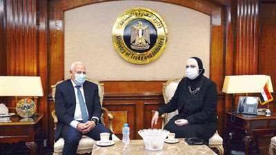 وزيرة الصناعة: بورسعيد مؤهلة لتكون مركزاً صناعياً ولوجيستياً لنفاذ الصادرات المصرية لمختلف الأسواق