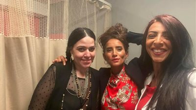 زينة بطلة فيلم “النهارده يوم جميل” أمام باسم سمرة (صورة)