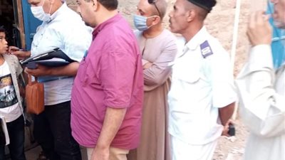 غلق وتشميع مركزين للدروس الخصوصية في سوهاج (صور)