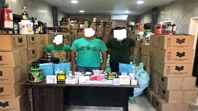 ضبط 3 أشخاص لقيامهم بترويج أدوية وعقاقير طبية مهربة جمركياً بالمعادي