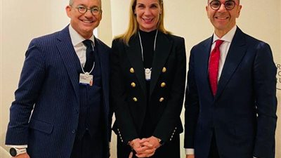 وزير الاستثمار يلتقى الرئيس العالمي لشركة فيزا للمدفوعات والتحويلات 