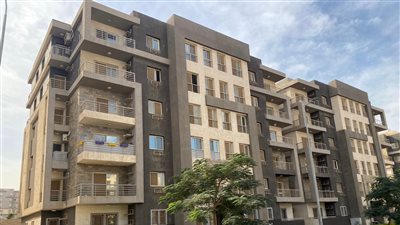 الإسكان تستعرض إنجازات قطاع الشئون العقارية والتجارية بهيئة المجتمعات العمرانية في 2024