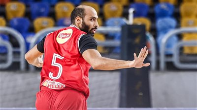 لمدة شهرين.. سلة الأهلي يخسر خدمات الجندي بعد إصابته في الكتف