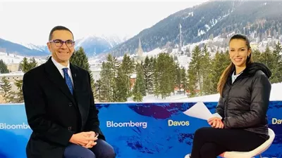 وزير الاستثمار خلال حوار مع قناة بلومبرج العالمية: مصر تعمل على تعزيز الشراكات الاقتصادية مع دول العالم