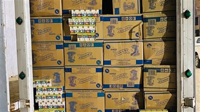 التحفظ على 60 ألف علبة سجائر مجهولة المصدر بالفيوم