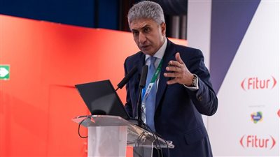 وزير السياحة يعقد مؤتمرًا صحفيًا بالمعرض السياحي الدولي FITUR 2025 