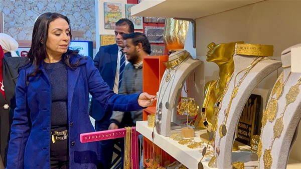 وزيرة التضامن بمعرض