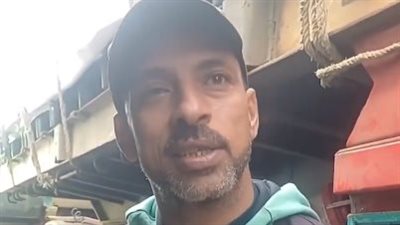 سائق شاحنة مساعدات مصرية يروي تفاصيل رحلته إلى غزة: كنت بترعب من صوت الضرب| بث مباشر