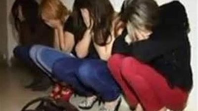 الداخلية تكشف حقيقة فيديو اقتحام مطعم سياحي بالجيزة: ملهى ليلي وضبط 4 سيدات يحرضن على الفسق