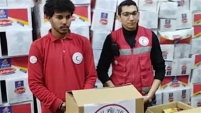 متطوعو الهلال الأحمر بالمنوفية يجهزون القوافل الإنسانية لقطاع غزة| بث مباشر 