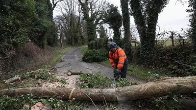 بعد إيوين.. تحذيرات في بريطانيا من العاصفة هيرمينيا