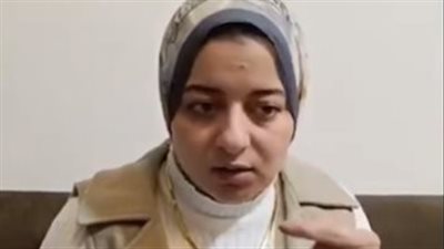 فتاة تتهم طبيب أسنان بالمنيا بإصابتها بتأكل عظام الفك: كنت بحس بألم وبيقولي أنتي بتدلعي| بث مباشر 