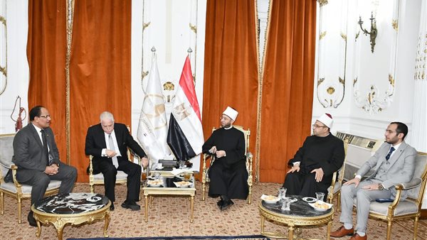 الدكتور أسامة الأزهري