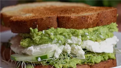 وجبة إفطار مثالية لصحة الشرايين.. تعرف عليها