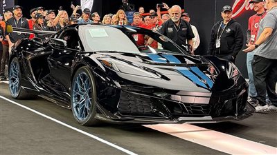 بيع أول نسخة إنتاجية من كورفيت ZR1 موديل 2025 مقابل 3.7 مليون دولار